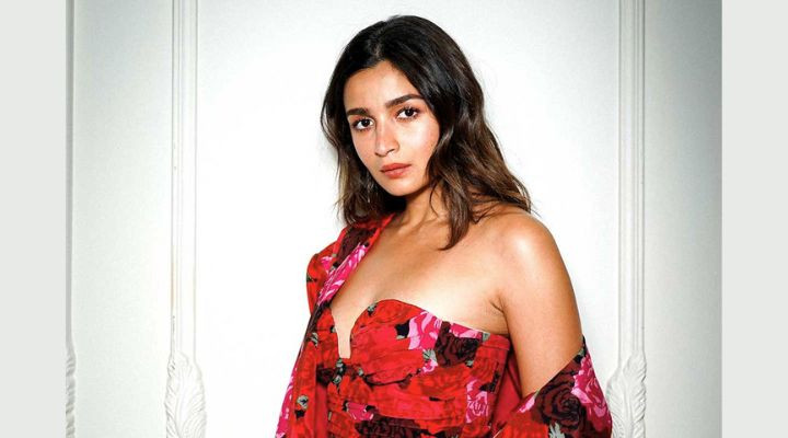 আলিয়া ভাটের নতুন সিনেমা ‘ডোন্ট বি শাই’